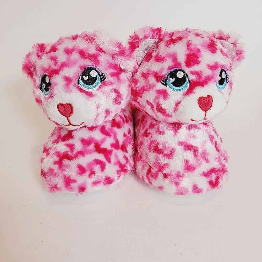 Build-A-Bear Girls' Build A Bear Workshop Tiny Hearts Slippers Size 12/13